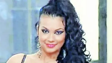 Fotomodelul Ramona Bulga accepta trecutul penal al tatalui sau: Nu trebuie judecati copiii pentru faptele parintilor