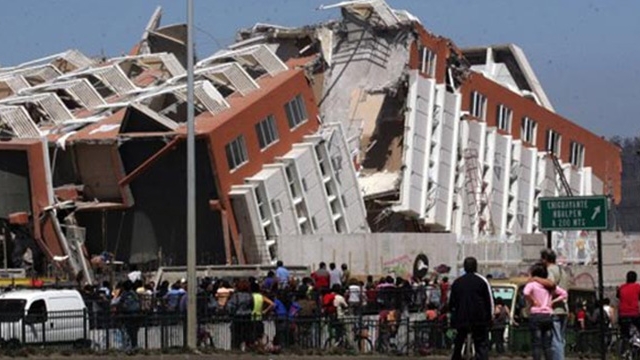 Cutremur de 8,2 grade in Chile! S-a emis alerta de tsunami. Mii de oameni au fost evacuati