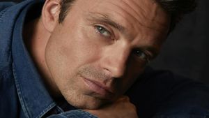 Sebastian Stan s-a întors în România! În ce film românesc va juca