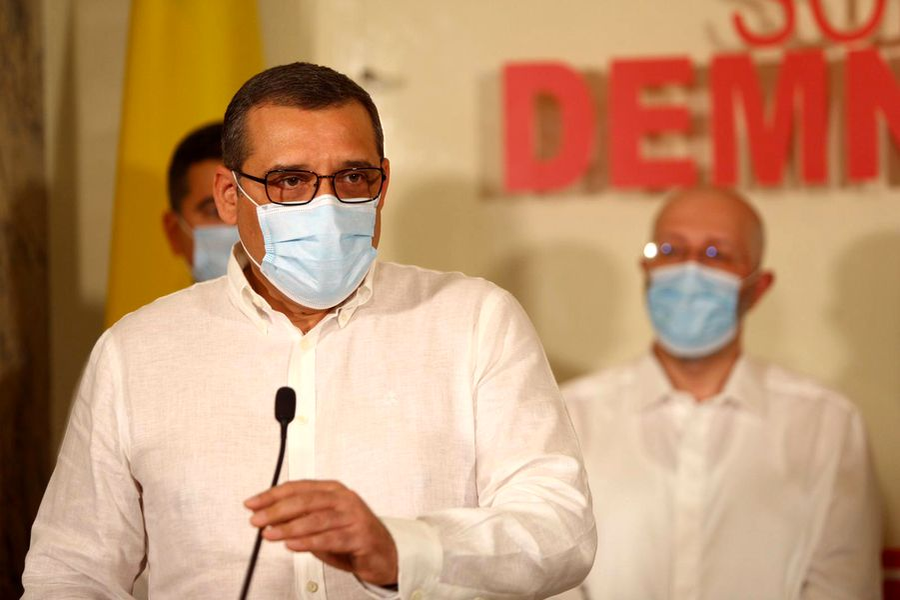 PSD și-a lansat candidații pentru Primăria Capitalei și cele șase sectoare. Ciolacu: ”Oameni integri, competenţi, profesionişti” (FOTO)