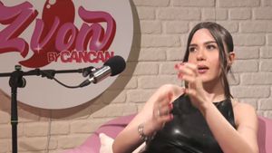 Ion Țiriac a cumpărat una dintre lucrările realizate de Alessia Năstase. Ce sumă i-a oferit: ”M-am emoționat super mult”