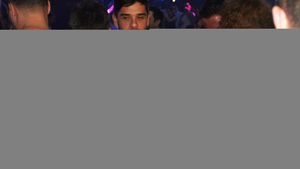 Vincenzo nu pare afectat de separarea de Antonia. A petrecut in club pana dimineata! Vezi imagini exclusive