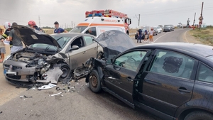 Accident rutier grav în Ialomița! Nouă persoane au fost implicate, printre care patru minori