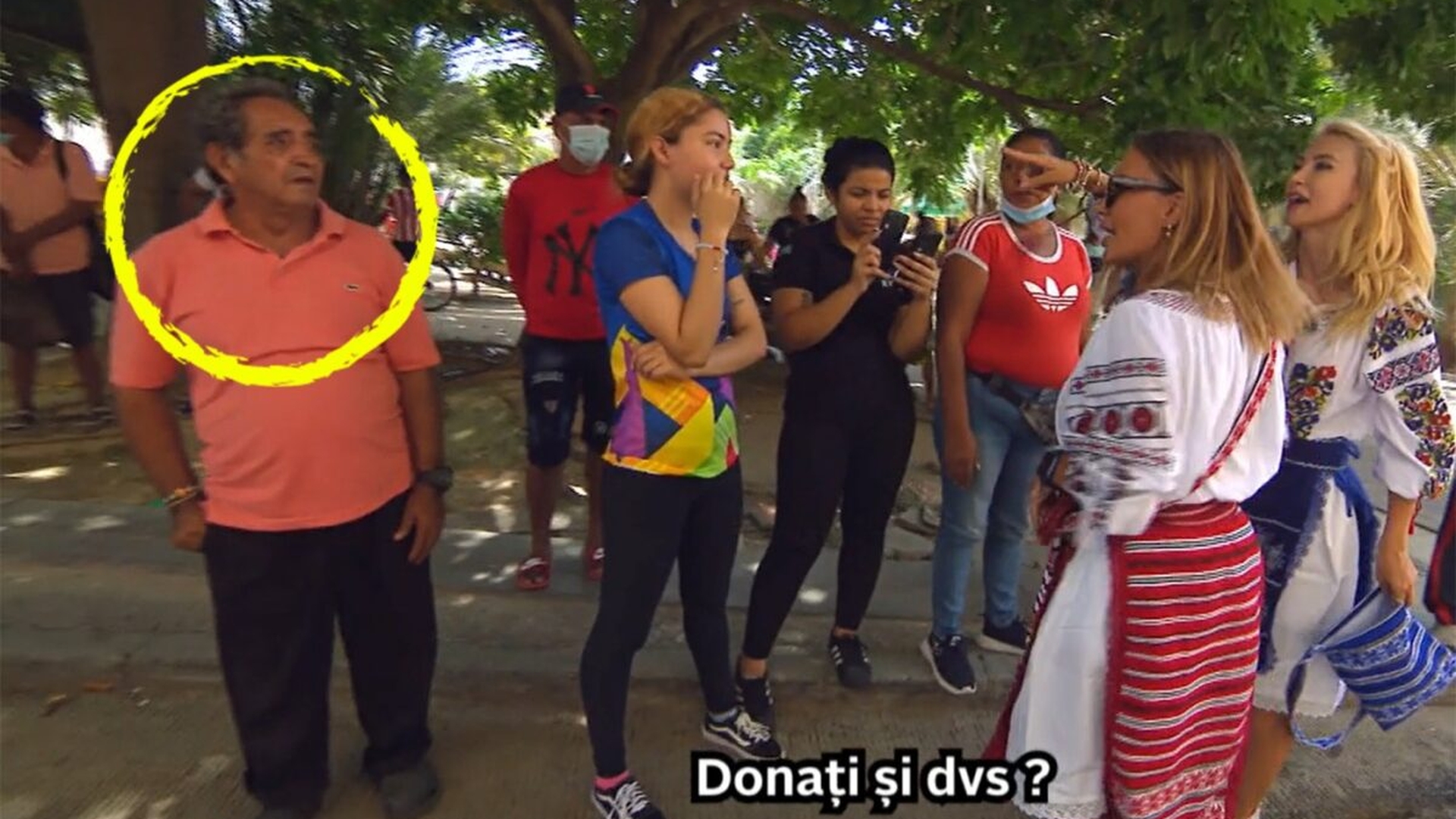 Culmea "pomanagismului"! Andreea Bălan a cerut bani unui cerșetor columbian. Cum a reacționat bietul om