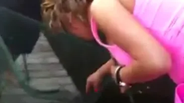 VIDEO Anamaria Prodan lucreaza la Protectia Animalelor! VEZI ce mila i s-a facut de un peste