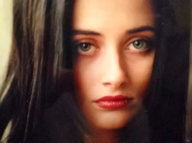 Cum arăta Gabriela Cristea la 19 ani, după ce a făcut avort. Imagini din tinerețea prezentatoarei de la Antena Stars
