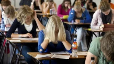 Tertipul prin care școlile și inspectoratele raportează performanțe