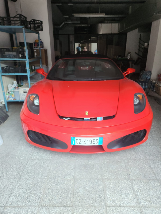 ANAF scoate la vânzare un Ferrari confiscat. Cât trebuie să plătești ca să participi Foto: ANAF