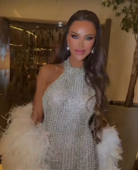 Bianca Drăgușanu o pulverizează pe Maria Ilioiu după ce EX-ispita de la Insula Iubirii a provocat-o: „O putoare care cerșește operații pe TikTok”