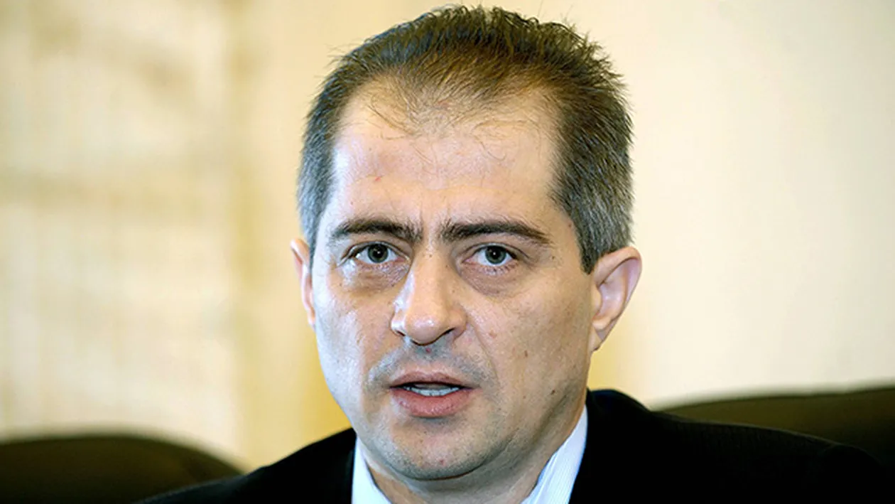 Deputatul PPDD Daniel Oajdea, implicat într-un accident rutier! O tânără a fost rănită