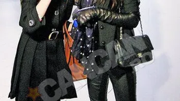 Moni face sarbatorile in Romania! S-a intors pe nepusa masa