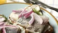 Peștele bun care e mai ieftin decât macroul și mai sănătos ca somonul. Îl găsești la Lidl, Kaufland ori Carrefour și are beneficii uimitoare pentru organism