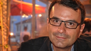 Lucian Mândruță a ajuns pe mâinile medicilor de la Marius Nasta. Prezentatorul a fost testat pozitiv COVID-19