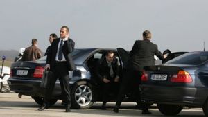 Cererea uluitoare pe care un candidat la Primărie a trimis-o SPP-ului! Vrea blocarea drumului doar pentru el