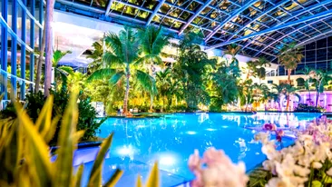 Reacția virală a unui jurnalist englez după ce a ajuns în România și a fost la Therme: ”Nu uita să-ți iei papucii de plajă!”