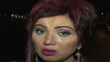 A inceput sa injure ca la usa cortului pentru un loc de parcare. Bahmu si-a jignit asistenta pana cand aceasta a demisionat