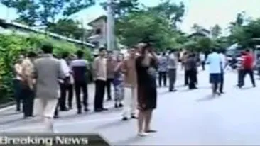 VIDEO Doua cutremure de 8,2 si  8,7 grade au lovit Indonezia. A fost emisa alerta de tsunami in 28 de tari