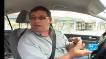 AICI politia a renuntat la regulile de circulatie! Ceea ce se intampla in acest orasel este imposibil de imaginat