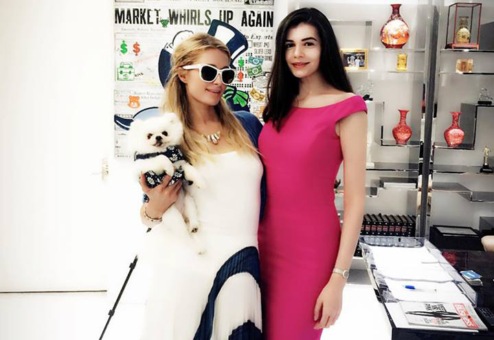 Paris Hilton, megaparty la NUBA
