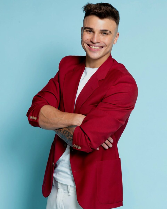 Nu a ajuns ispită la Insula Iubirii, dar și-a făcut talentul în viața reală! Influencerul de 24 de ani a pus mâna pe “sexy-doctorița” (32 de ani)