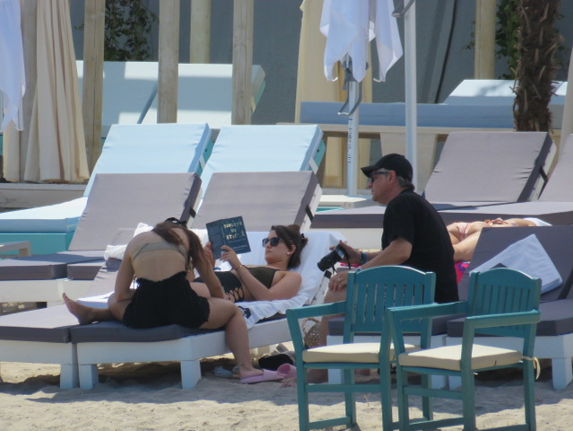 Imagini rare cu familia Eram la mare