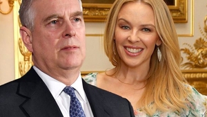 S-a aflat! KYLIE MINOGUE şi prinţul ANDREW formează cel mai nou cuplu din showbiz