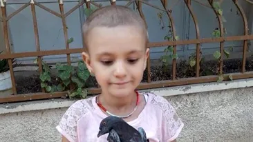 O fetiță de cinci anișori suferă de cancer în fază terminală! Familia nu își poate permite operația de 40.000 de euro: „Haideți să fim alături de acest pui de om!”