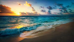 Minivacanță pentru anagajați. Când vor putea merge românii la mare
