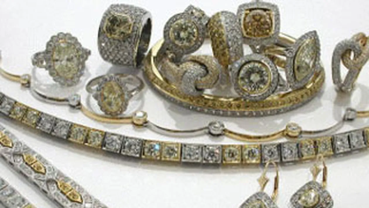 Un francez si-a inscenat jefuirea casei si a dat vina pe niste romani!