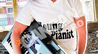 Cosmin din Hunedoara si-a indatorat familia ca sa participe la "Romanii au talent"! Succes platit in rate
