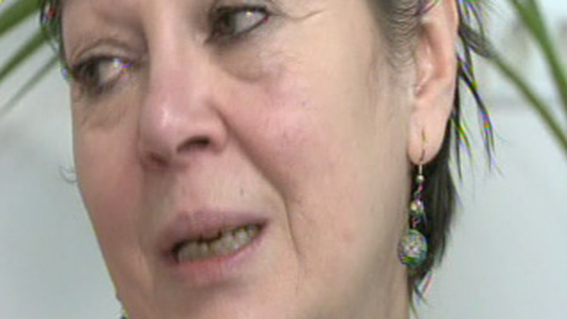 Anca Pandrea: "Iura va fi operat pe creier saptamana viitoare. Este un risc imens, dar daca nu o face va ramane o leguma"