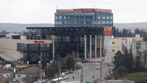 Panică intr-un mall din România! Toti clientii au fost scosi afară din cauza unui incendiu. Vezi unde s-a intâmplat asta