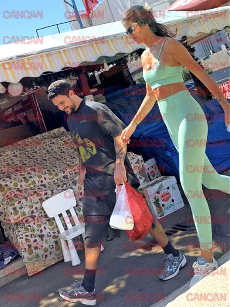 Artistul a demonstrat că este un bărbat adevărat și a cărat el cumpărăturile