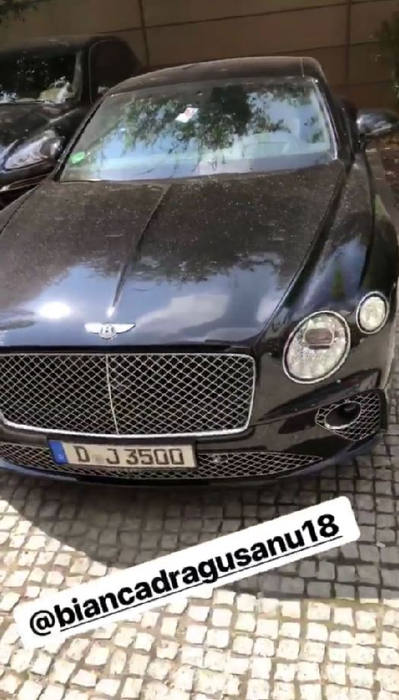 Bentley-ul lui Joseph, condus de Bianca Drăgușanu