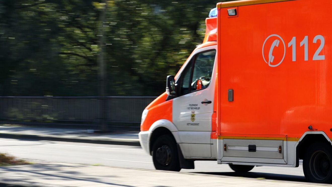 Bebelușul care a căzut de la etajul 9 a murit. Fusese resuscitat, dar a cedat