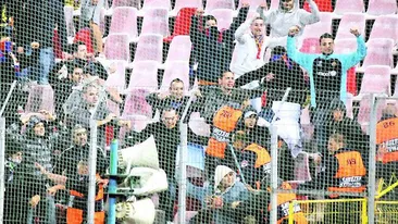 L-a umplut de sange cu catarama de la curea