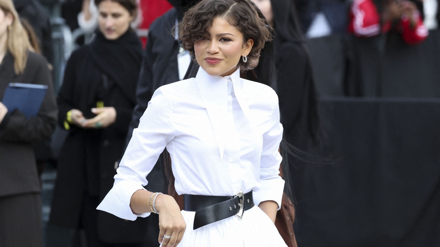 Zendaya alimentează zvonurile despre o căsătorie secretă cu Tom Holland. Cum a fost surprinsă actrița la Paris