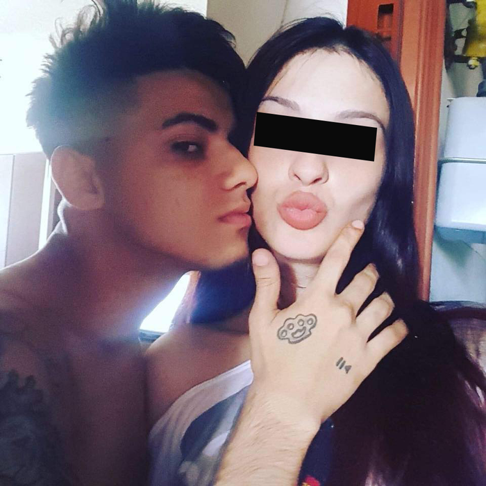 El este tânărul din Ploiești care și-a filmat iubita în timp ce o măcelărește. Ce a pățit azi-noapte agresorul