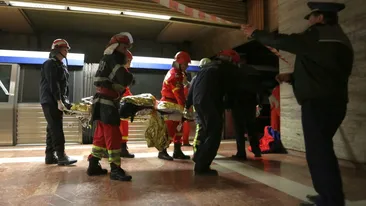 S-a sinucis în București! S-a aruncat în fața metroului