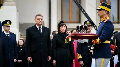 Ce spune psihologul despre atitudinea preşedintelui Iohannis la funeraliile Regelui Mihai l: ”A fost singurul personaj care...”