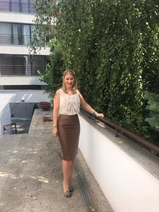 Primele imagini cu ANAMARIA PRODAN după ce a fost internată de urgenţă în spital!