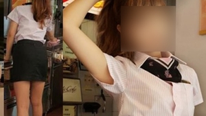 Oamenii din restaurant stăteau la coadă ca să o vadă pe ea, aşa că s-a aşezat şi el în rând. A scos aparatul de fotografiat şi a rămas mască când casieriţa s-a întors. Cum arată tânăra
