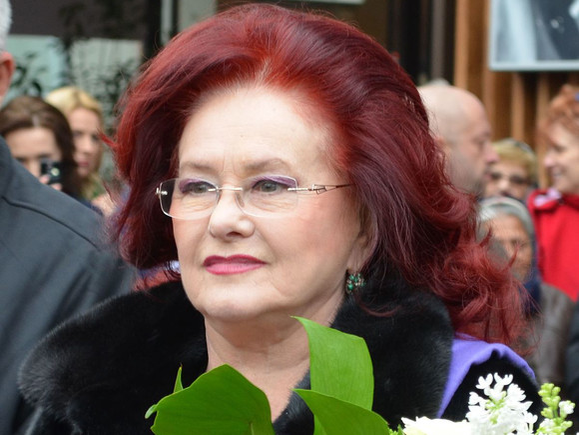 Se alege praful de moștenirea Stelei Popescu. Pe ce a cheltuit Doina Maximilian 300.000 de euro