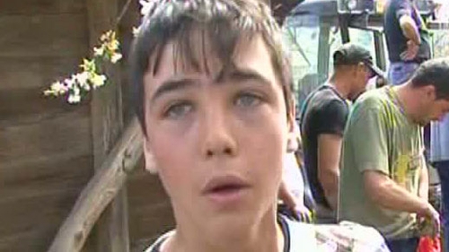 Cristian Becheanu, eroul din Segarcea, a ajuns din nou la sapă de lemn