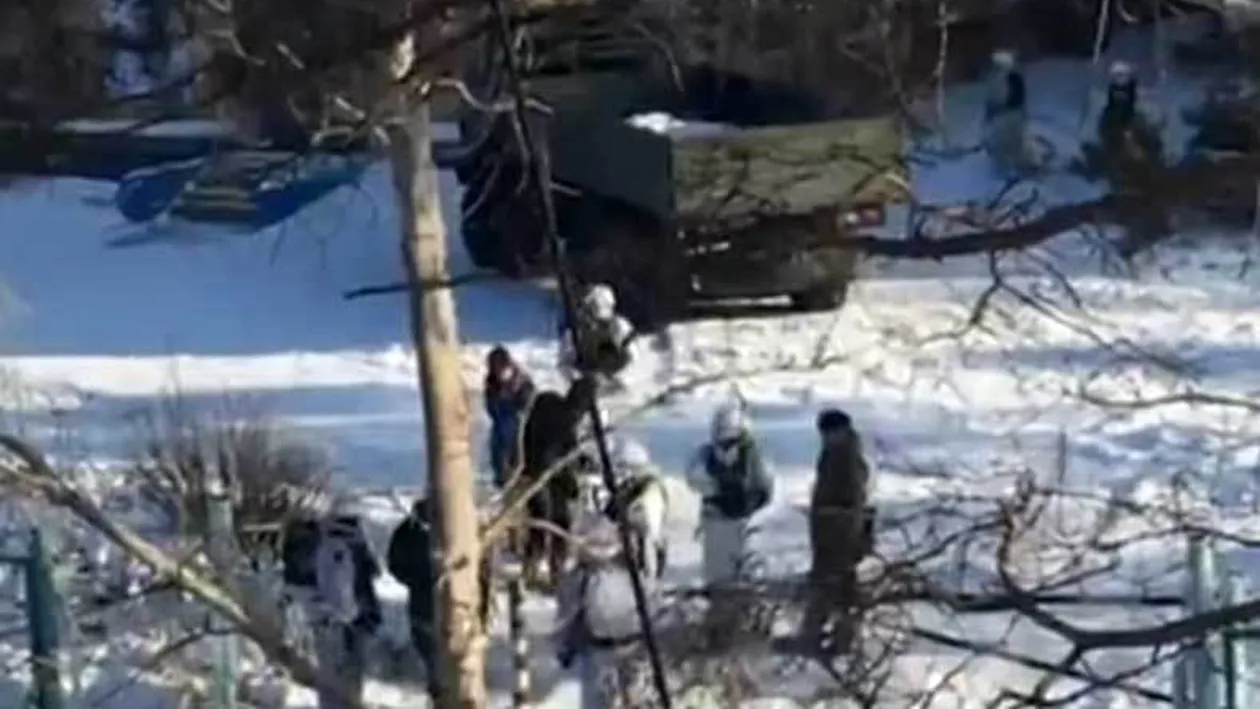 Al doilea atac într-o şcoală din Rusia. Un elev şi-a lovit colegii cu toporul şi a incendiat clasa cu un cocktail Molotov