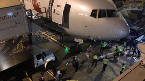 ALERTĂ în SUA! Focuri de armă pe aeroportul din Los Angeles