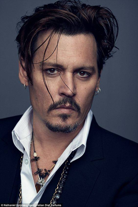 Johnny Depp, explicația neașteptată după ce au apărut imaginile șocante cu el în care apare foarte slăbit și palid