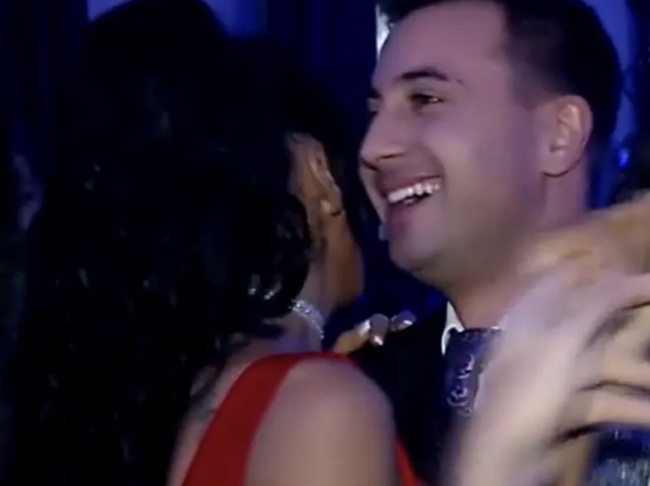 Legătura neștiută dintre Valentin Sanfira și Margerita de la Clejani. I-a făcut ochi dulci, înainte să se însoare cu Codruța Filip