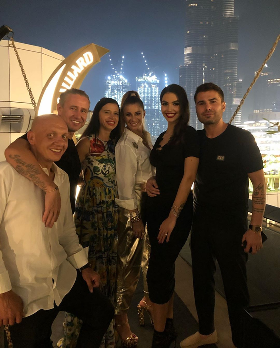 Laurențiu Reghecampf a împlinit 44 de ani. Antrenorul și-a aniversat ziua de naștere, în Dubai. Printre invitați se numără un milionar celebru