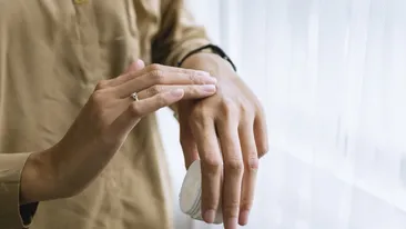 Sezonul rece, inamicul pielii tale! Cum să o menții hidratată pe perioada iernii